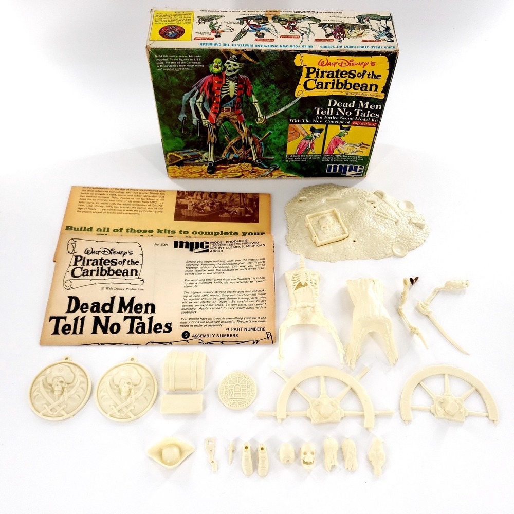 Vtg 1972 MPC Disney Pirates of Caribbean Dead Men Tell No Tales Model Incomplete